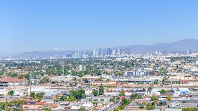 9621 Laurel, Los Angeles, CA 90002