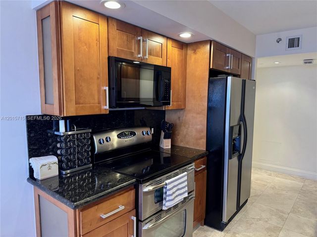 1000 Island Blvd 2512, Aventura, FL 33160