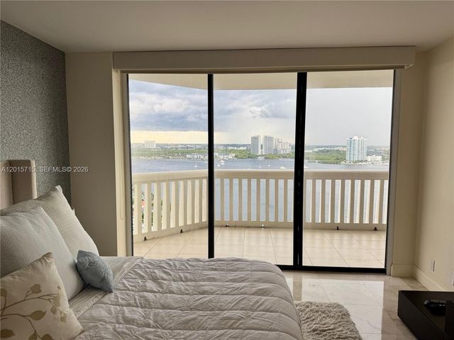 1000 Island Blvd 2512, Aventura, FL 33160