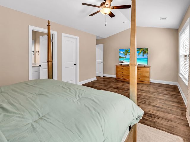 581 Bend Ave., Murrells Inlet, SC 29576