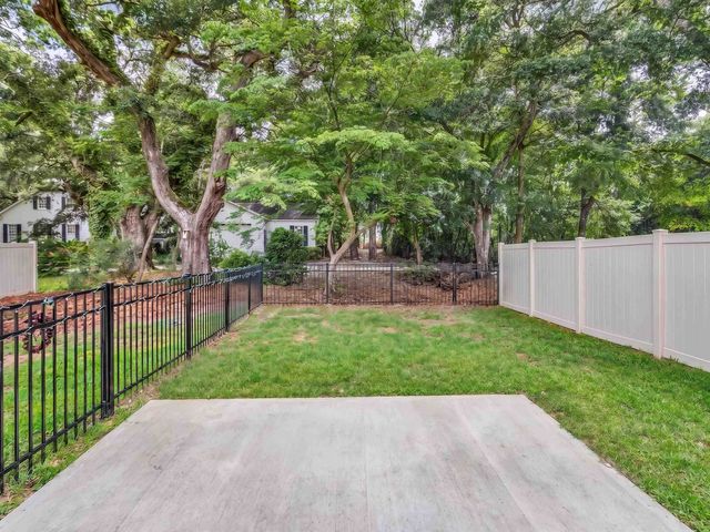 581 Bend Ave., Murrells Inlet, SC 29576