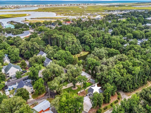 581 Bend Ave., Murrells Inlet, SC 29576