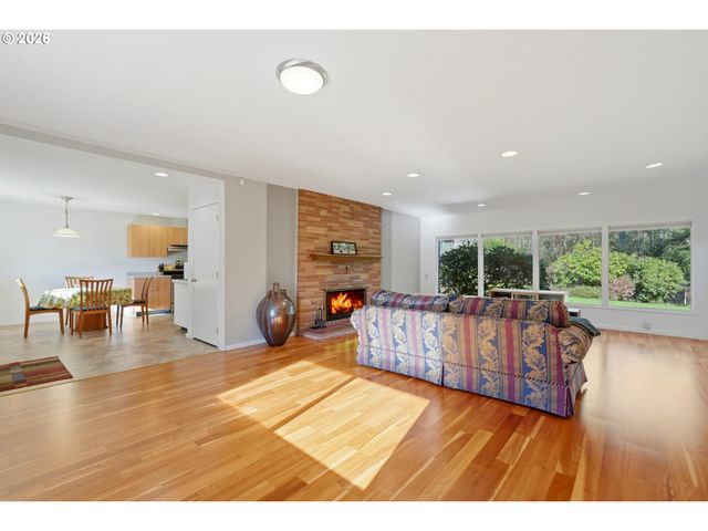 8620 Sw 80TH Ave, Portland, OR 97223