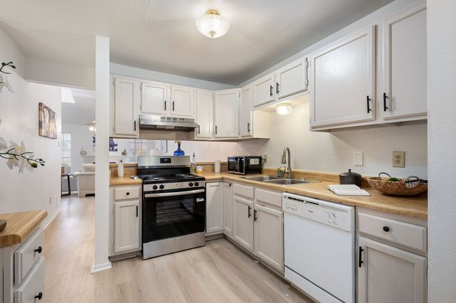 1401 Brazos Drive, Mesquite, TX 75150