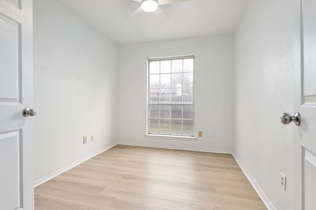 1401 Brazos Drive, Mesquite, TX 75150