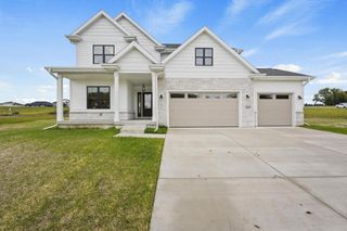 2019 Wellington Place, Cottage Grove, WI 53527