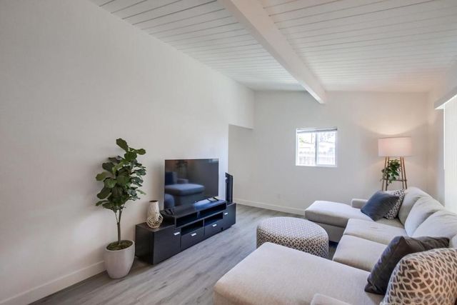 4114 Fond Du Lac Ave, San Diego, CA 92117