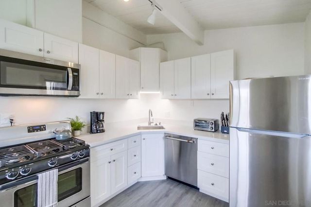 4114 Fond Du Lac Ave, San Diego, CA 92117