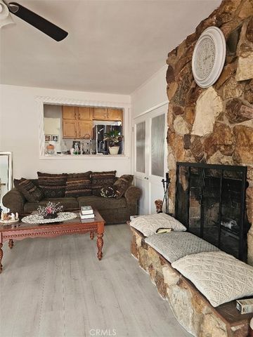 3756 Faust Avenue, Long Beach, CA 90808