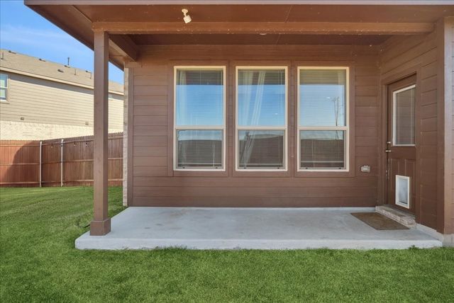 105 Driftoak Drive, Boyd, TX 76023