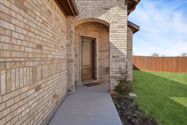 105 Driftoak Drive, Boyd, TX 76023