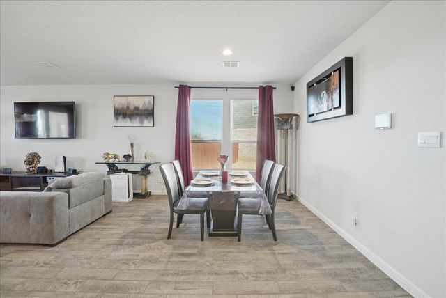 105 Driftoak Drive, Boyd, TX 76023