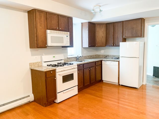 543 W Fullerton Parkway G, Chicago, IL 60614