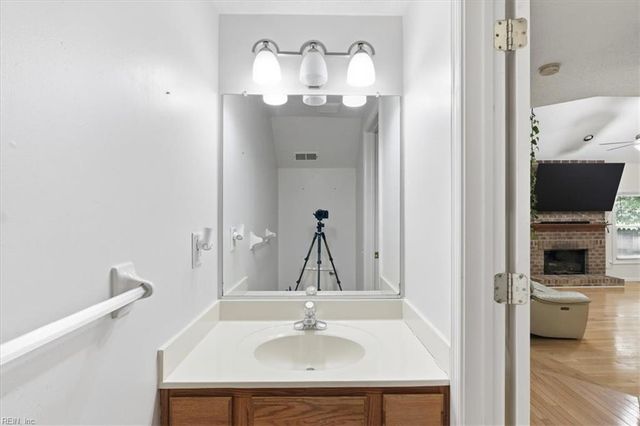 3713 Gumwood CT, Virginia Beach, VA 23456