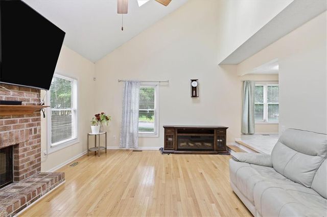 3713 Gumwood CT, Virginia Beach, VA 23456