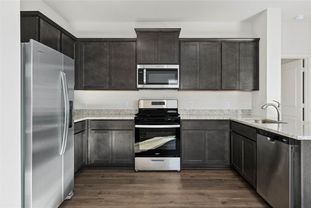 8428 White Wolf Trail, Ponder, TX 76259