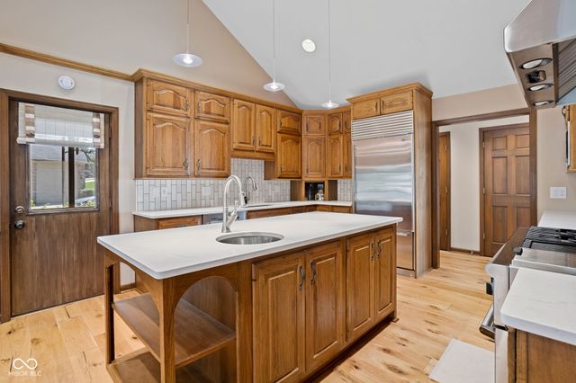 6118 Deerwood Drive, Greenwood, IN 46143