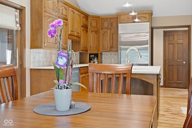 6118 Deerwood Drive, Greenwood, IN 46143