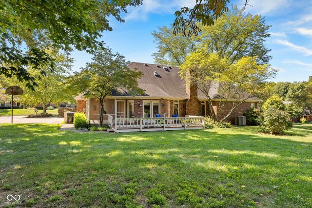 6118 Deerwood Drive, Greenwood, IN 46143