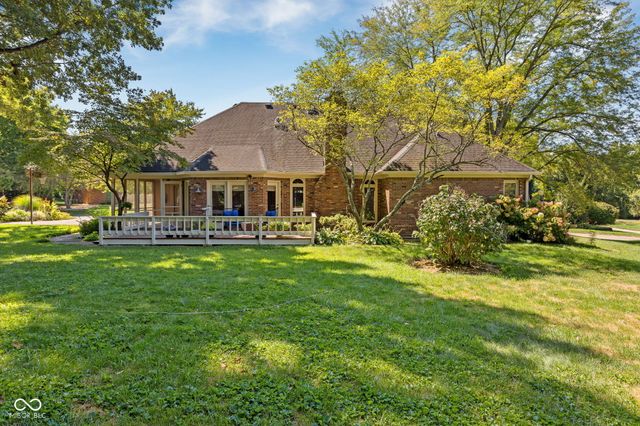 6118 Deerwood Drive, Greenwood, IN 46143