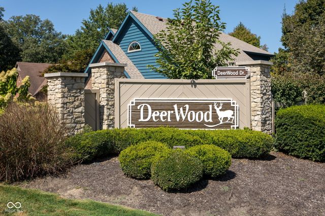 6118 Deerwood Drive, Greenwood, IN 46143