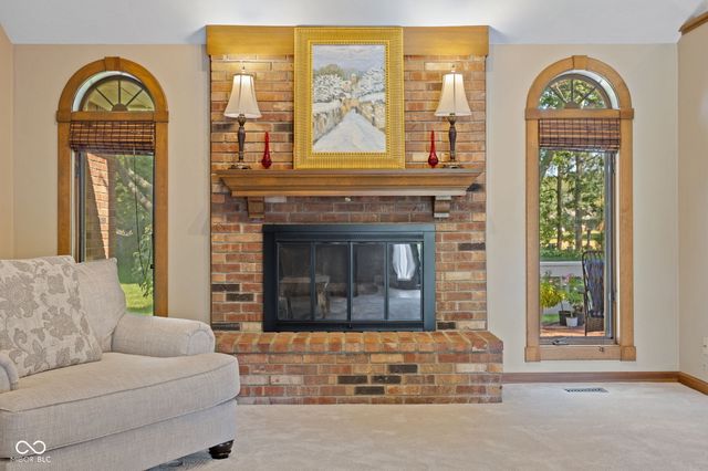 6118 Deerwood Drive, Greenwood, IN 46143