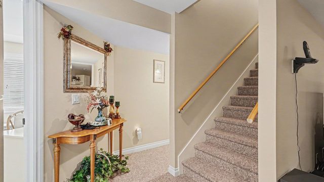 3117 Gaslight Drive 18, Bay City, MI 48706