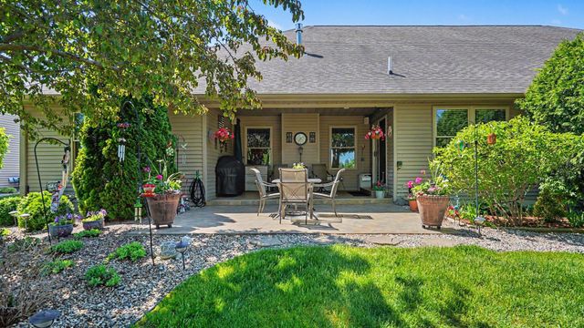 3117 Gaslight Drive 18, Bay City, MI 48706