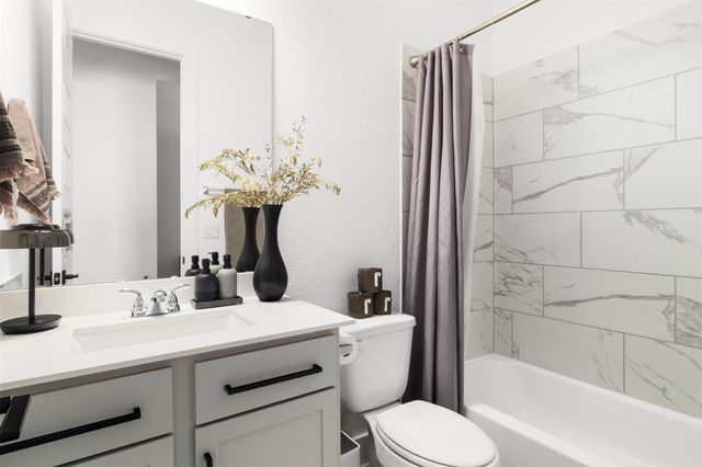 14700 Kira LN, Manor, TX 78653