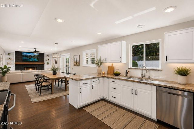 4526 N 87TH Place, Scottsdale, AZ 85251