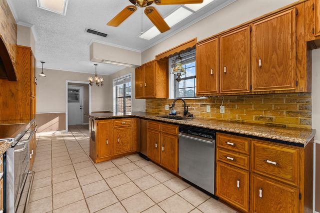 8239 FM 1249, Kilgore, TX 75662