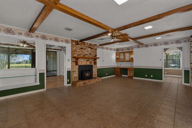8239 FM 1249, Kilgore, TX 75662