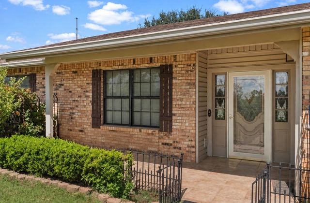 8239 FM 1249, Kilgore, TX 75662