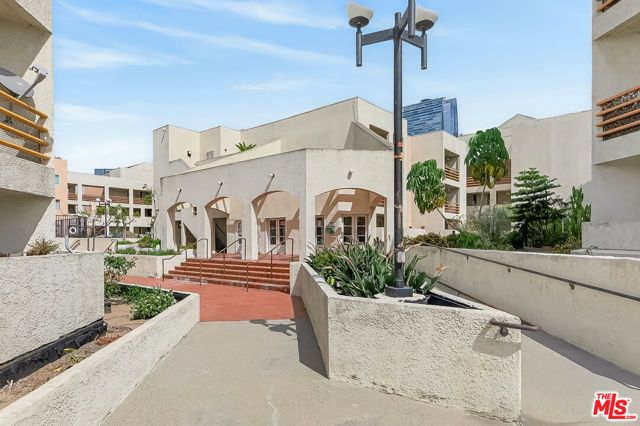1118 Valencia Street 310, Los Angeles, CA 90015