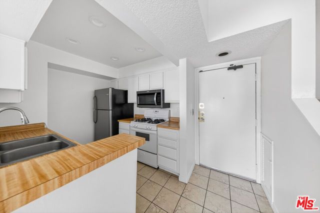 1118 Valencia Street 310, Los Angeles, CA 90015