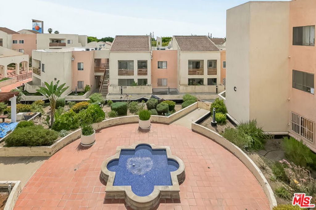 1118 Valencia Street 310, Los Angeles, CA 90015