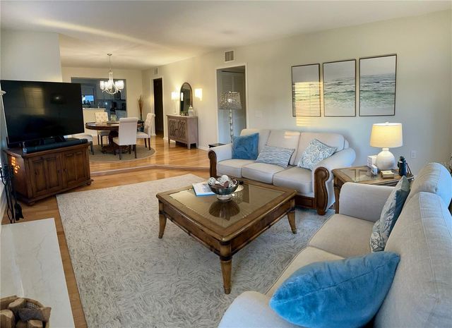 8626 54TH AVENUE W 29, Bradenton, FL 34210