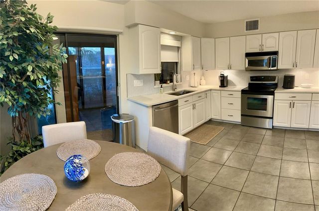 8626 54TH AVENUE W 29, Bradenton, FL 34210