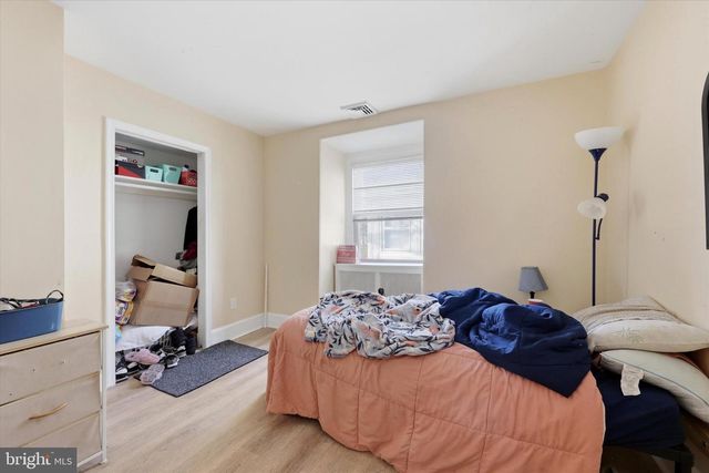 24 W STEWART AVE, Lansdowne, PA 19050