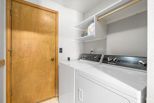 4735 S Rawhide Ave, Boise, ID 83709