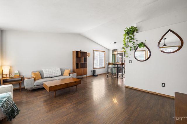 4735 S Rawhide Ave, Boise, ID 83709