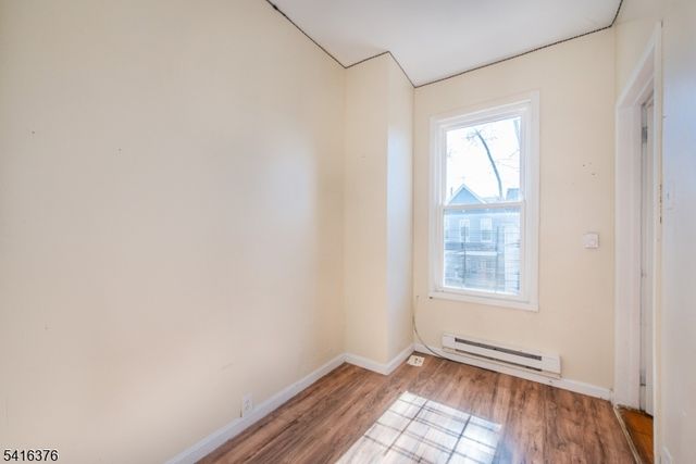 256 Clinton Ave, Jersey City, NJ 07304