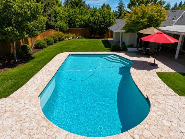 3230 W Alluvial Avenue, Fresno, CA 93711