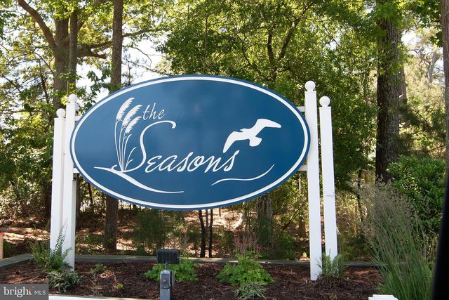 36429 WARWICK DR, Rehoboth Beach, DE 19971