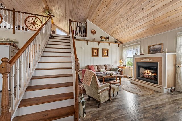 53 Fox Run, Blue Ridge, GA 30513