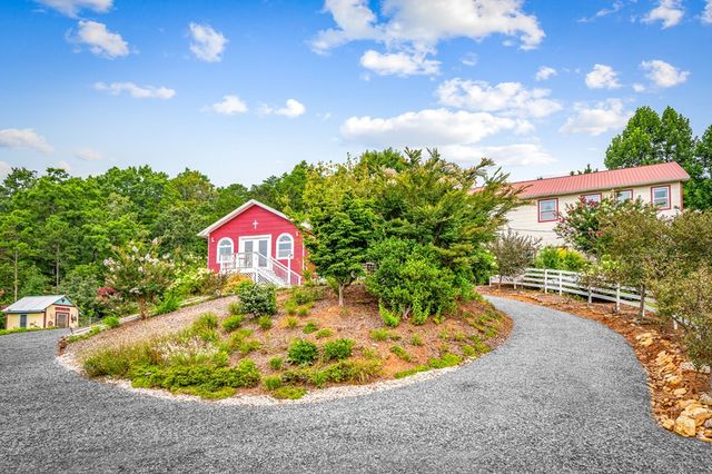 53 Fox Run, Blue Ridge, GA 30513