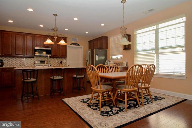218 WILSHIRE BLVD, Swedesboro, NJ 08085
