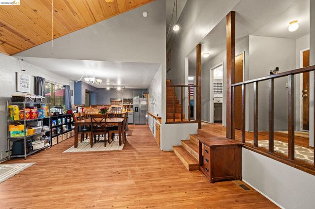 17851 Robin Rd, Twain Harte, CA 95383