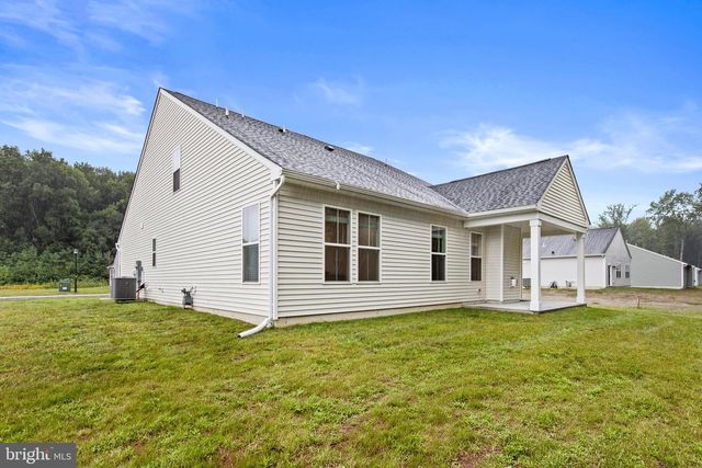 882 RESORT BLVD, Dover, DE 19904