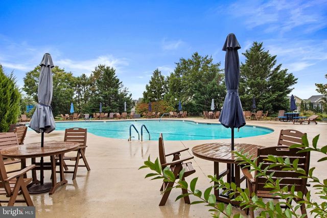 882 RESORT BLVD, Dover, DE 19904
